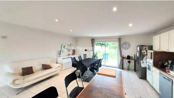 Vente Maison de village 4 pièces 132 m2 à Aiguefonde