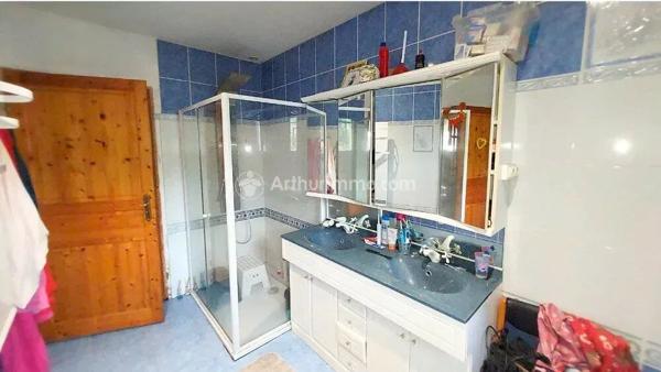 Vente Maison de village 4 pièces 132 m2 à Aiguefonde