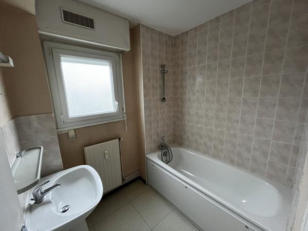 Appartement Les Ponts De Ce 4 pièce(s) 71 m2