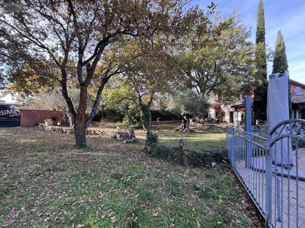 Maison à vendre à Saint-Paul-Trois-Châteaux dans la Drôme (26130), ref : 26060-806