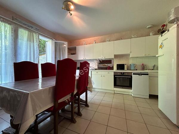 Maison Vaureal 5 pièce(s) 120.64 m2