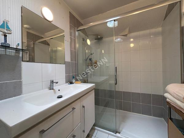 Maison Vaureal 5 pièce(s) 120.64 m2