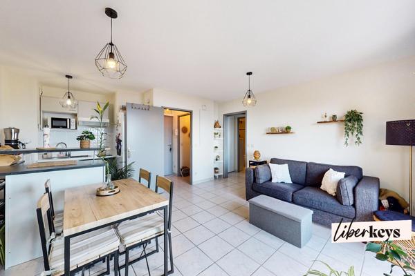 Charmant T2 avec vue lac, balcon et parkings – Publier