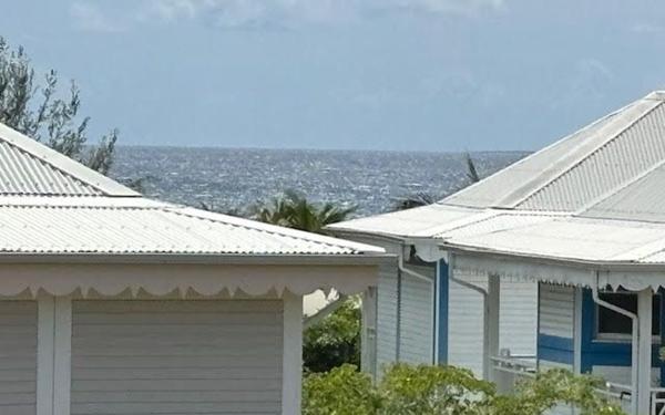 Appartement à louer    2 pièces •  Saint-François