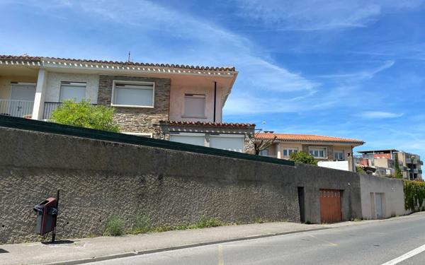 Maison à vendre    4 pièces •  Carcassonne