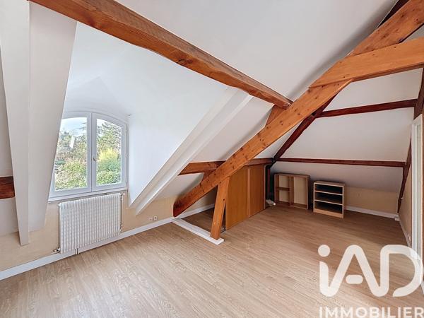 Location maison 8 pièces 164 m² Verrières-le-Buisson