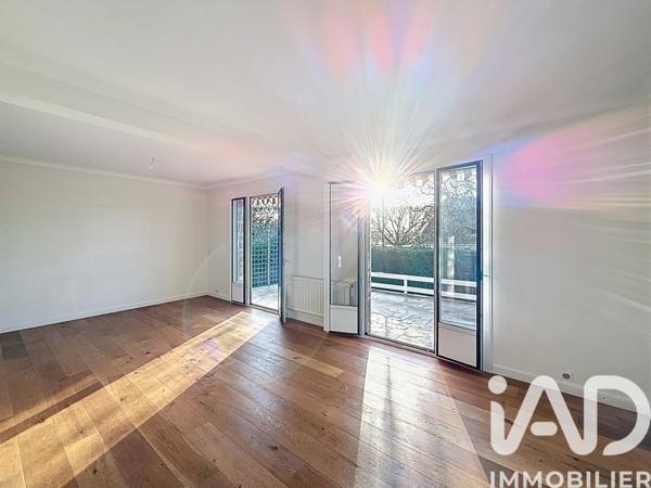 Location maison 8 pièces 164 m² Verrières-le-Buisson
