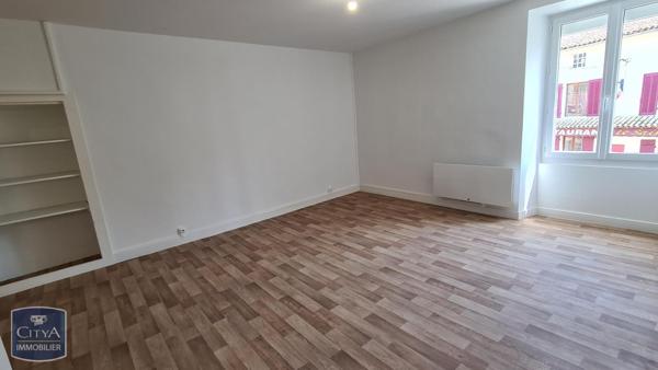 Appartement à louer 2 pièces 46.05m²