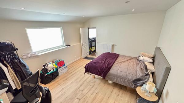 Maison rénovée 299 000 € **  - Référence  2089