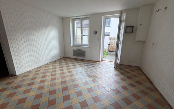 Maison à louer    2 pièces •  Villiers-sur-Morin
