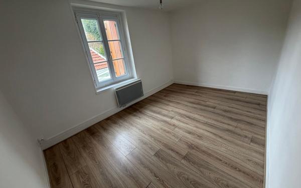 Maison à louer    2 pièces •  Villiers-sur-Morin