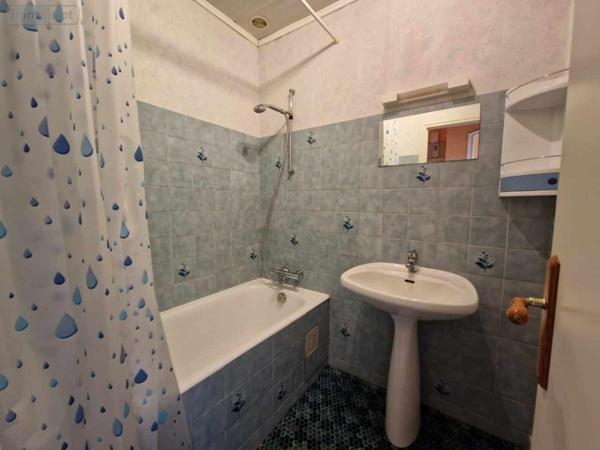 Appartement à vendre à Pontivy dans le Morbihan (56300), ref : 56061-862