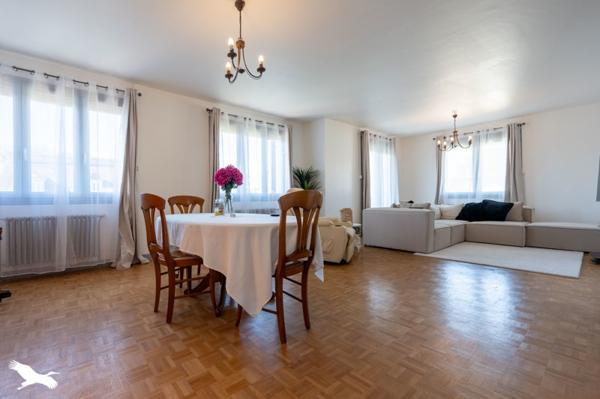 Maison 208 260 € Vierzon 4 p 144 m² DPE C