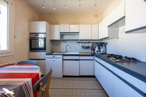 Maison 208 260 € Vierzon 4 p 144 m² DPE C