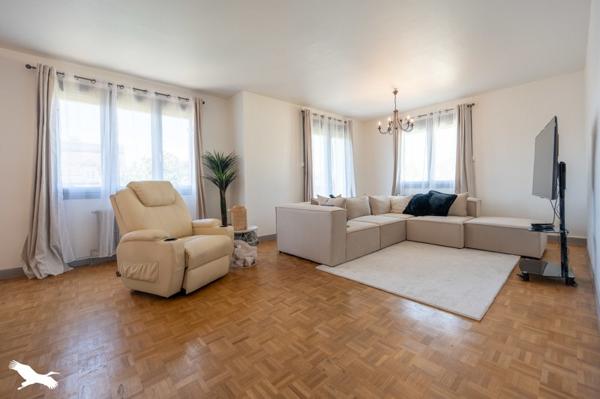 Maison 208 260 € Vierzon 4 p 144 m² DPE C