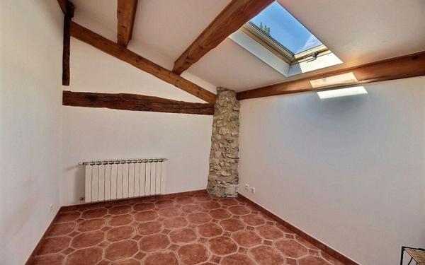 Appartement à louer    2 pièces • 30,93 m2 Cliousclat