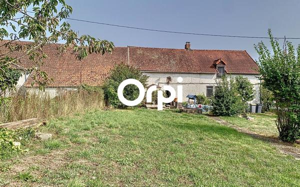 Maison à vendre    4 pièces •  Colombier