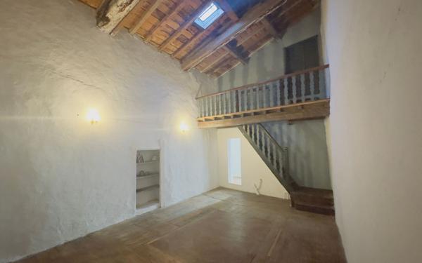 Appartement à vendre    4 pièces •  Villefranche-de-Conflent
