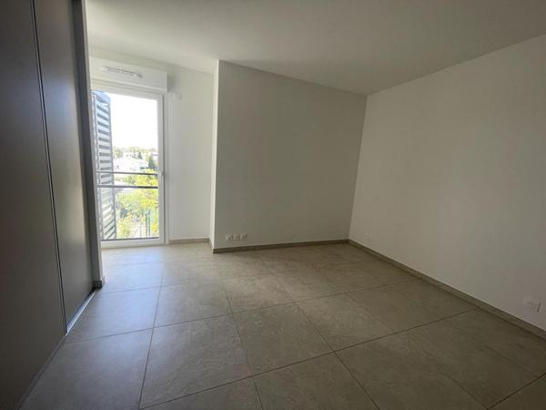 BOULOURIS   Appartement T4 Grand Standing de 107 m² avec terrasse de 36 m²  Frais de notaire réduits