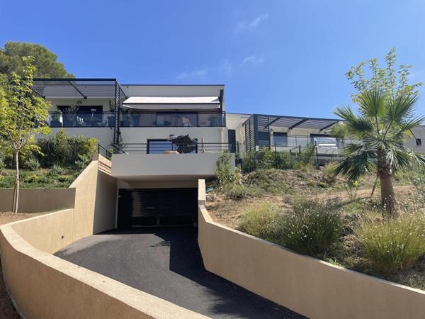 BOULOURIS   Appartement T4 Grand Standing de 107 m² avec terrasse de 36 m²  Frais de notaire réduits