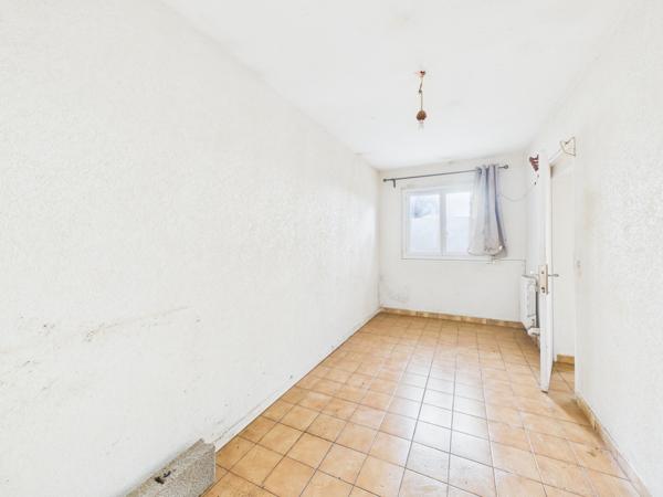 Corbeil-Essonnes (91100) Maison 2 pièces à Corbeil-Essonnes – 56,22 m² au sol avec combles aménagés