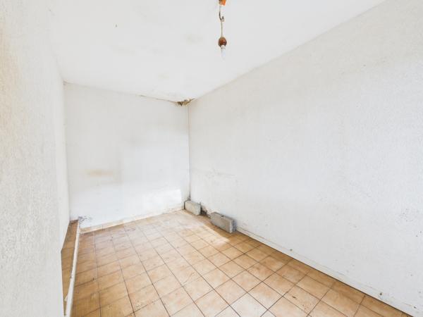 Corbeil-Essonnes (91100) Maison 2 pièces à Corbeil-Essonnes – 56,22 m² au sol avec combles aménagés