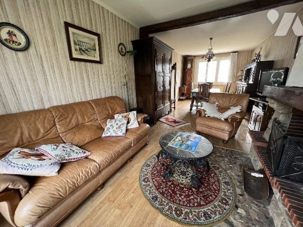 MAISON D'HABITATION A VENDRE