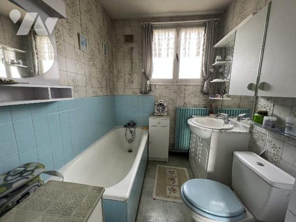 MAISON D'HABITATION A VENDRE