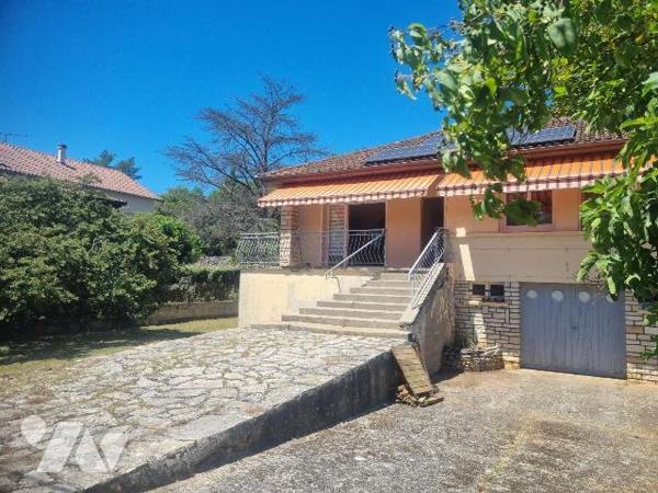  A VENDRE - A LIMOGNE-EN-QUERCY (46260 - LOT) - Proche des commerces et des commodités, maison ...