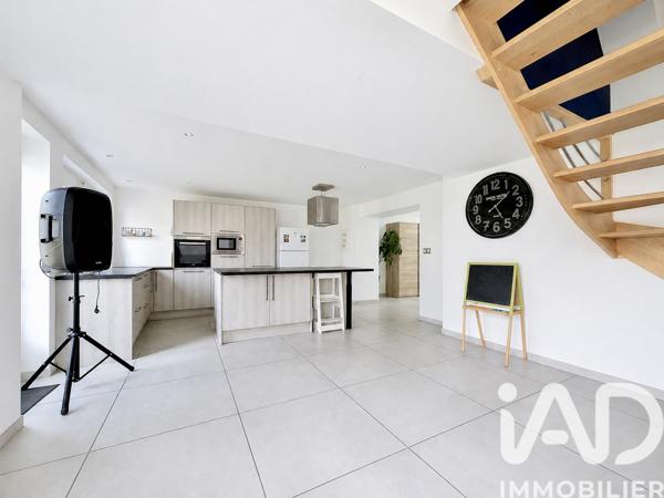 Maison à vendre 6 pièces 133 m² Meslay-le-Grenet