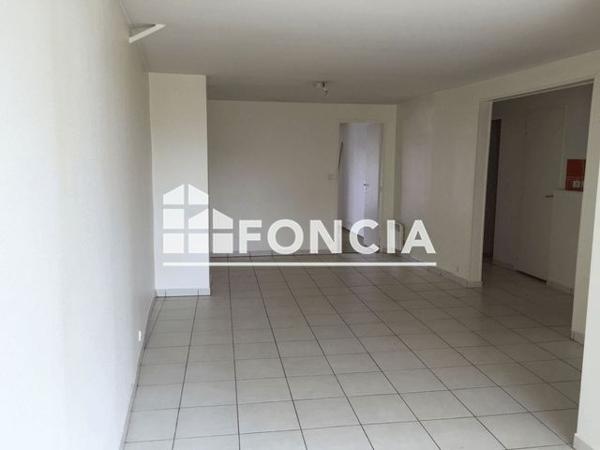 Location Appartement 4 pièces 69.45 m² - 2 BIS RUE DES JOUERIES Saint Germain En Laye 78100