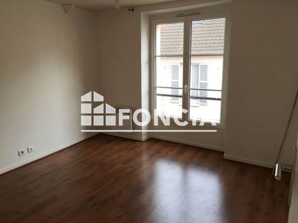 Location Appartement 4 pièces 69.45 m² - 2 BIS RUE DES JOUERIES Saint Germain En Laye 78100