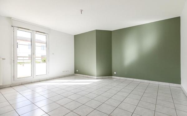 Appartement à vendre    3 pièces • 71,60 m2 Pont-de-Chéruy