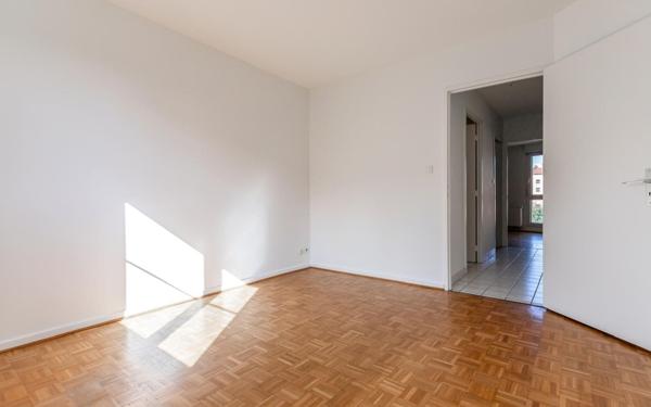 Appartement à vendre    3 pièces • 71,60 m2 Pont-de-Chéruy