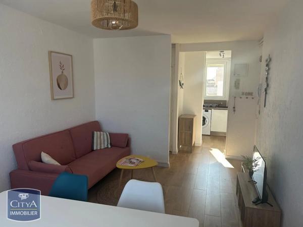 Appartement à louer 3 pièces 49.46m² Saint-Raphaël (83700)