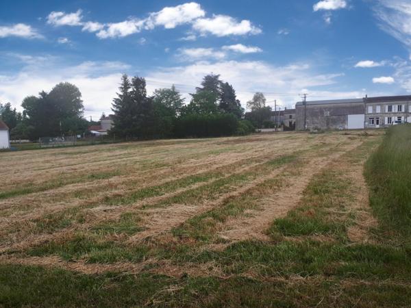 Terrain constructible de 1153m2