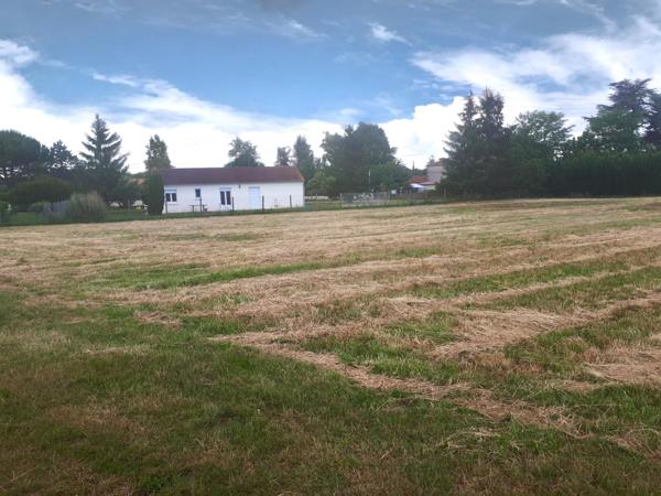 Terrain constructible de 1153m2