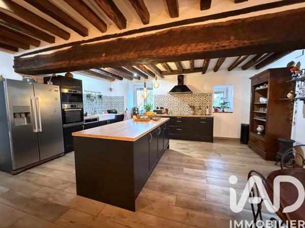 Maison à vendre 10 pièces 278 m² Crécy-la-Chapelle