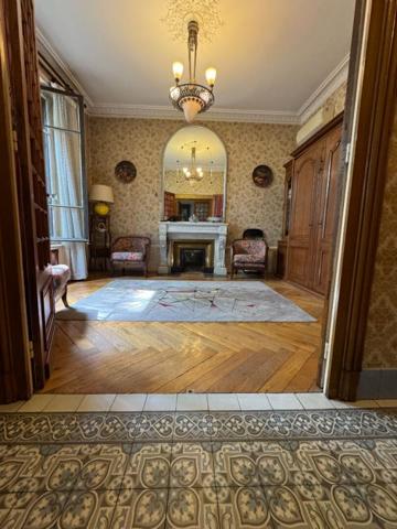 Maison Villeurbanne 6 pièces 200 m2 sur 490 de terrain