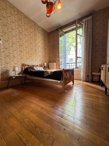 Maison Villeurbanne 6 pièces 200 m2 sur 490 de terrain