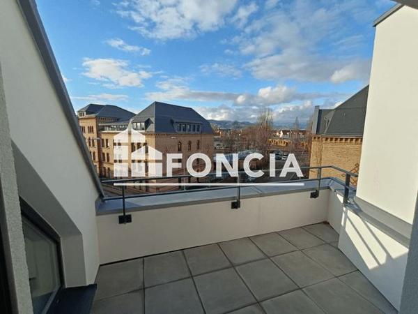Location Appartement 2 pièces 40.7 m² - 21 AVENUE DU GENERAL DE GAULLE Colmar 68000