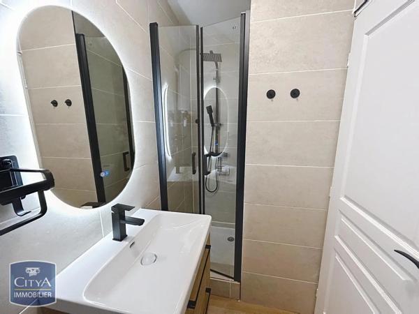 Appartement à louer 2 pièces 25m² Nîmes (30000)