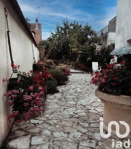 Maison à vendre 9 pièces 195 m² Briare