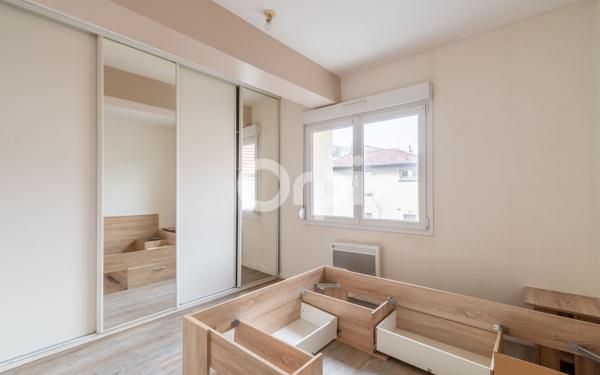 Appartement à vendre    2 pièces • 38 m2 Reims