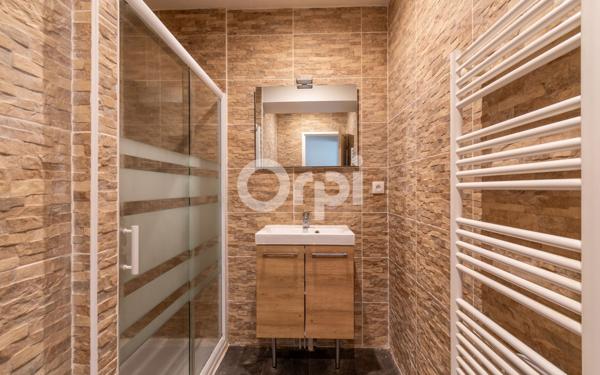 Appartement à vendre    2 pièces • 38 m2 Reims