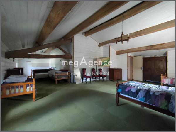 Maison à THORS, 17160 - 9 pièces 320m²