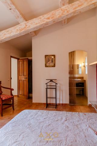 MONTAIGUET - BASTIDE PROVENÇALE  142M² - PISCINE  POOL HOUSE - DÉPENDANCE  PARC 8000M² - 980 000