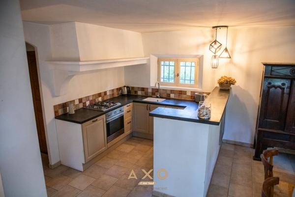 MONTAIGUET - BASTIDE PROVENÇALE  142M² - PISCINE  POOL HOUSE - DÉPENDANCE  PARC 8000M² - 980 000