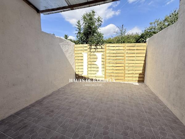 MAISON DE COURÉE – 56 M² – 2 CHAMBRES – COUR – ROUBAIX