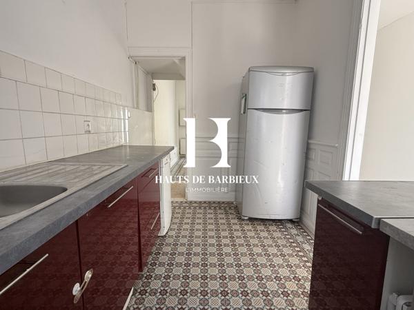 MAISON DE COURÉE – 56 M² – 2 CHAMBRES – COUR – ROUBAIX